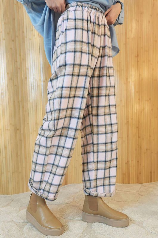 Rhona Plaid Brushed Cotton Kick Pant Pink